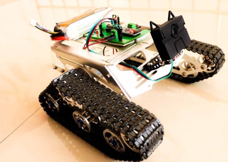 Object Tracking Robot using Arduino and HuskyLens | Arduino AI Tutorial